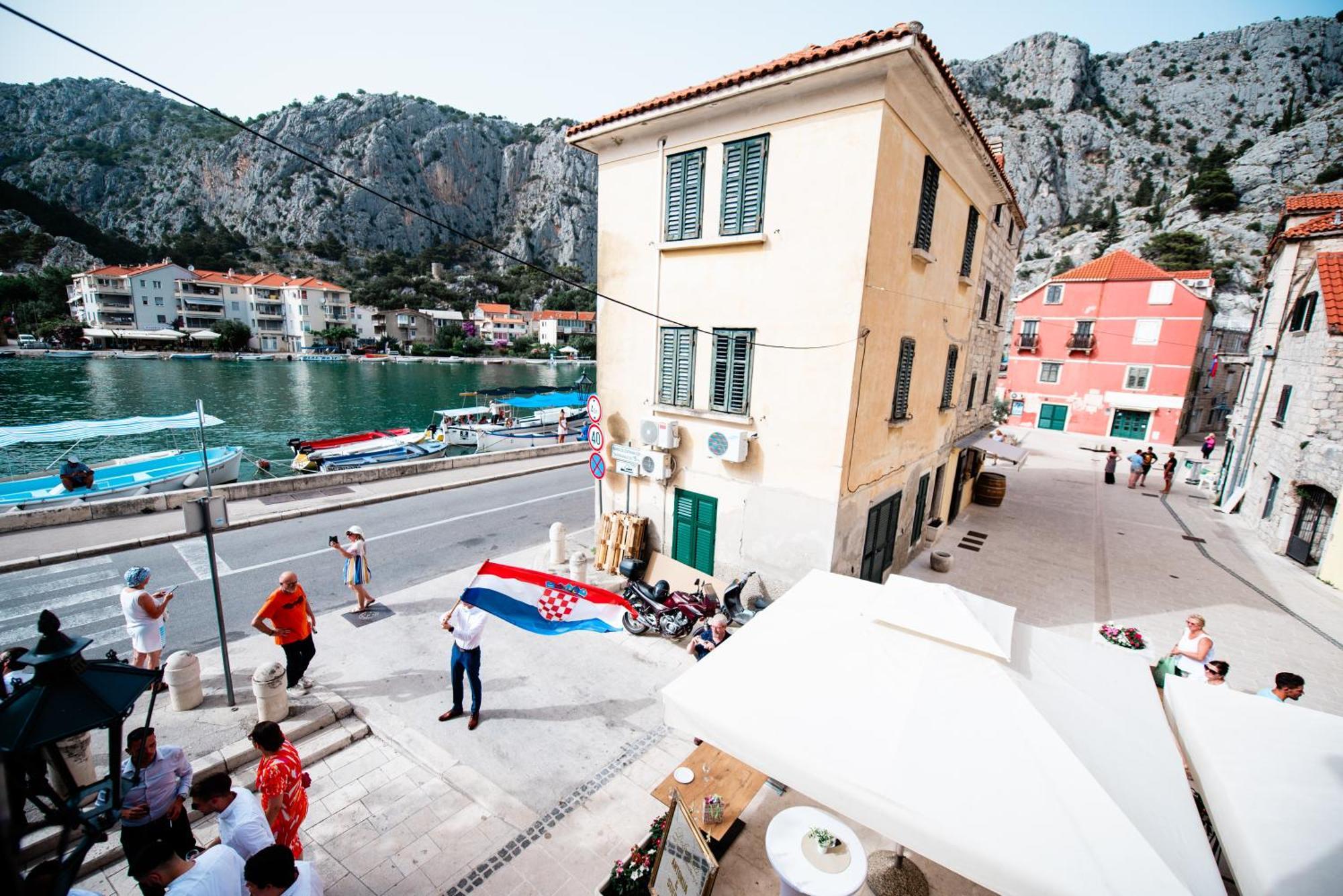 Inn By The River Omiš Eksteriør billede